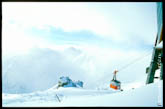 Красивая фотография гор Приэльбрусья. Фото кабины фуникулера